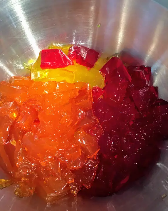 cube jello and add to bowl