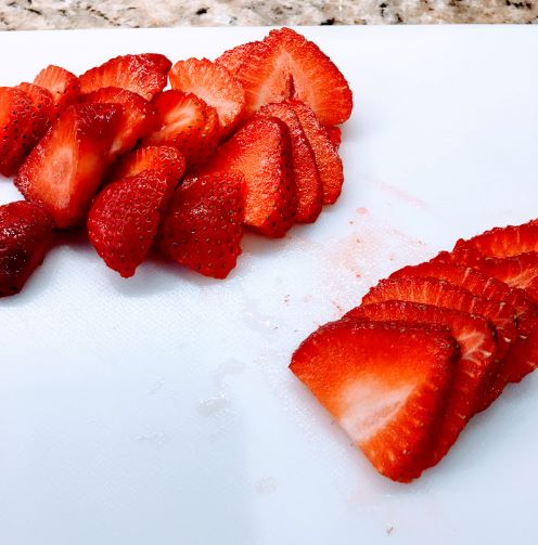 slice strawberries thinly