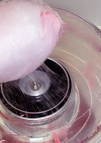 How to make sugar-free cotton candy - collect on the cone