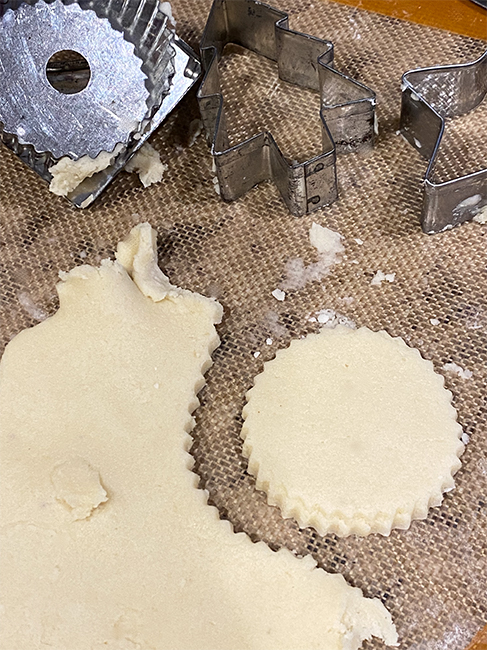 sugar-free shortbread cookie recipe - roll and cut